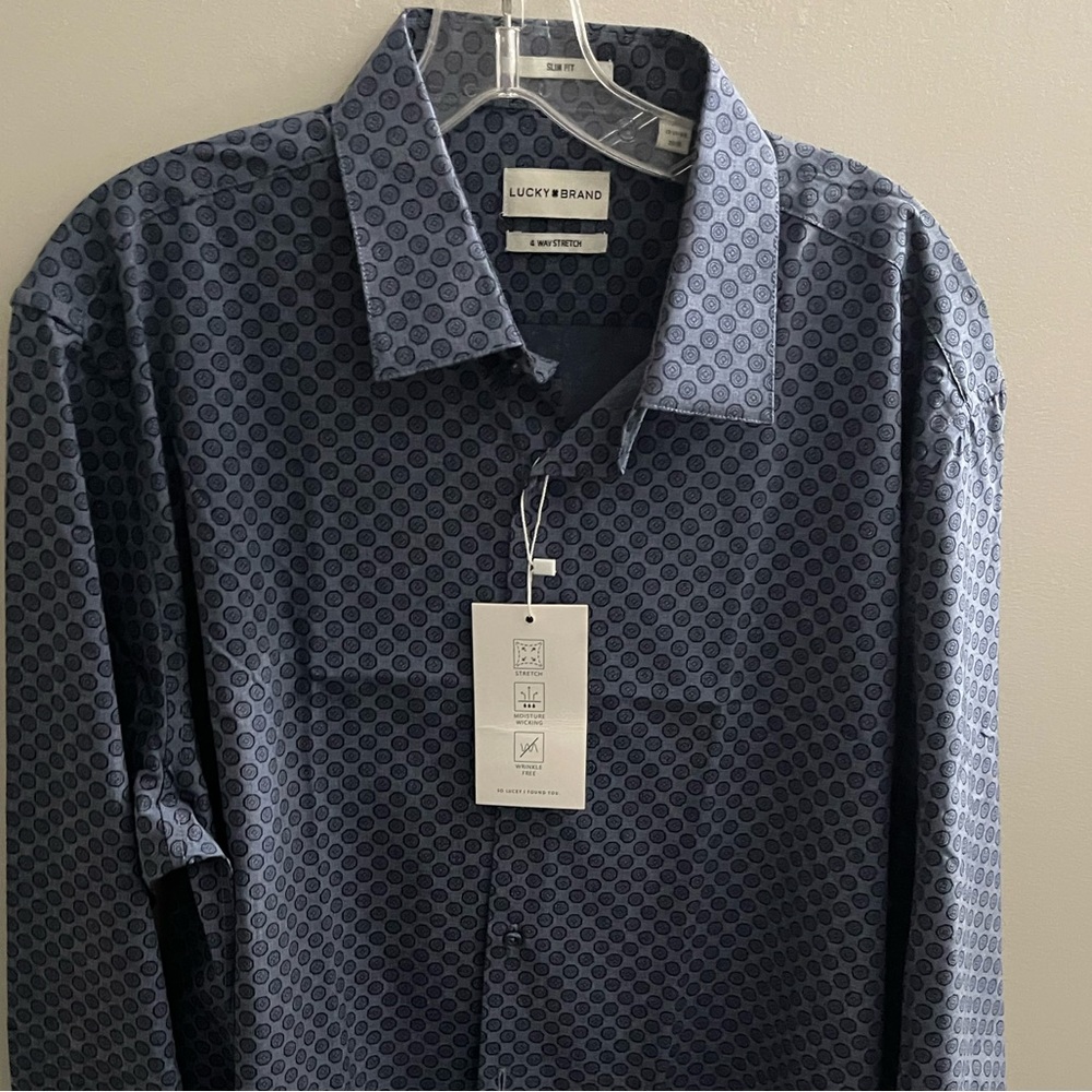 Lucky Brand Button down shirt. XL